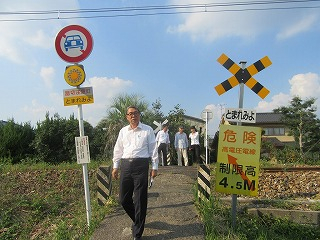 日本共産党福山市議団 : 遮断機も警報器もない踏切の対策を―第4