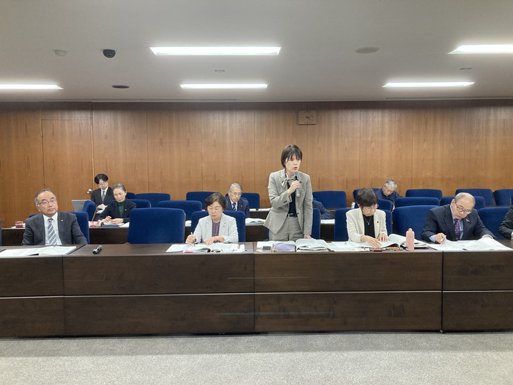 C3f5eda0c388441183550d304dd3ae5b